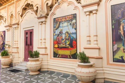 इसकॉन मंदिर वृंदावन समय