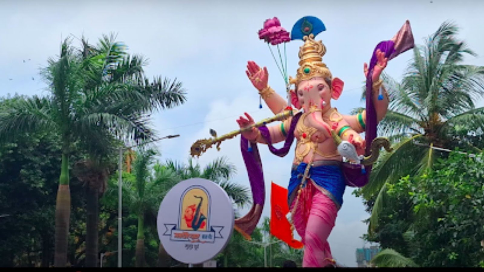 Kalachowki Mahaganpati idol in Mumbai