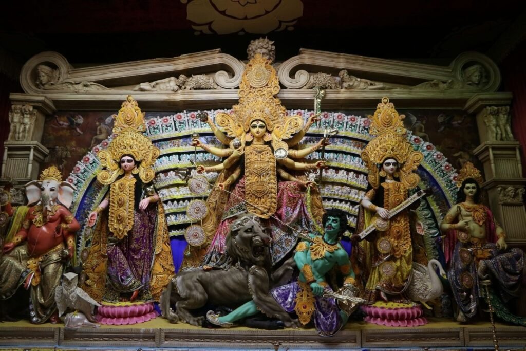Sreebhumi Sporting Club Durga Puja pandal in Kolkata